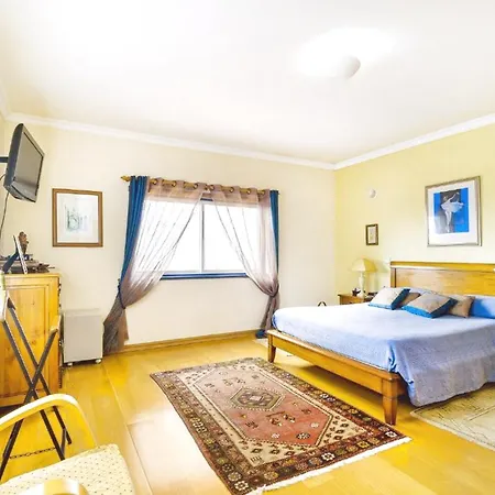 Ferienhaus Gorgeous Seaview Colares